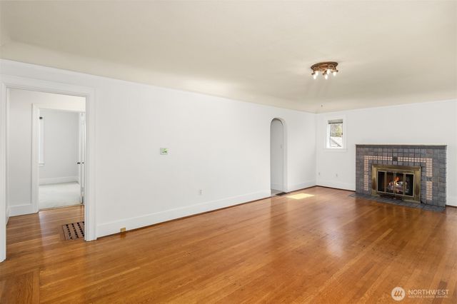 3838 38th Avenue S, Seattle, WA 98118