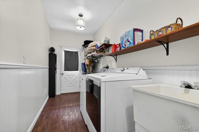 9 Carriage Way W, St Peters, MO 63376