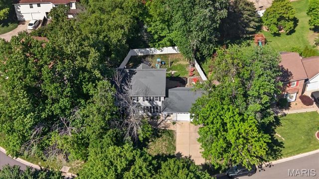 9 Carriage Way W, St Peters, MO 63376