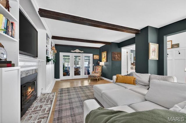 9 Carriage Way W, St Peters, MO 63376
