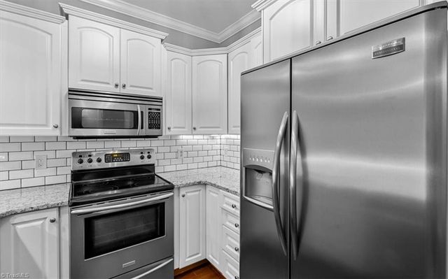 656 Sonoma Lane, High Point, NC 27265
