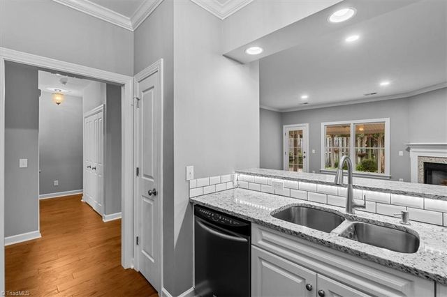 656 Sonoma Lane, High Point, NC 27265