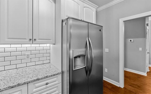 656 Sonoma Lane, High Point, NC 27265