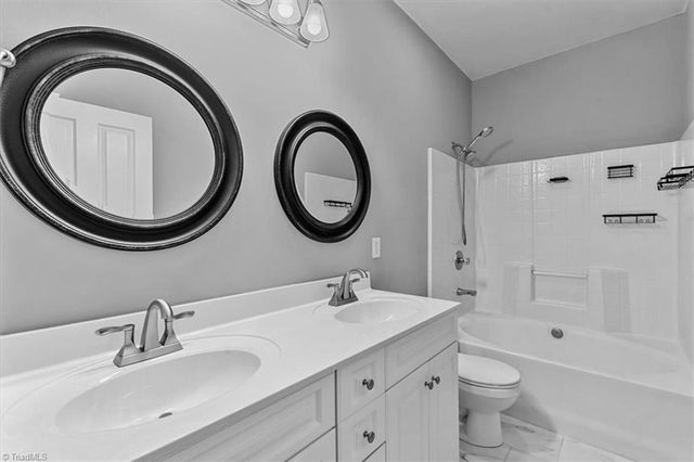 656 Sonoma Lane, High Point, NC 27265