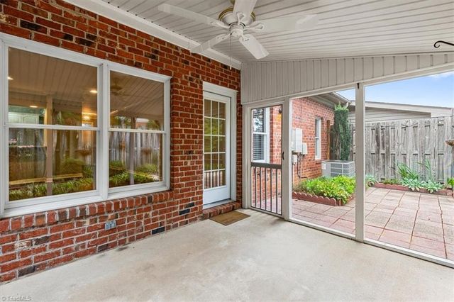 656 Sonoma Lane, High Point, NC 27265