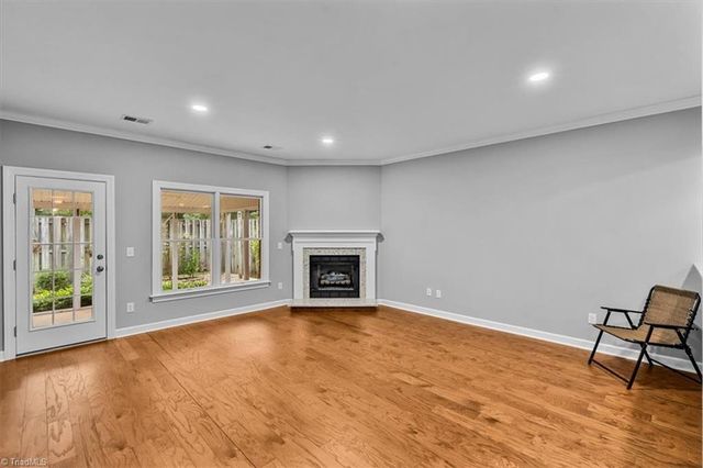 656 Sonoma Lane, High Point, NC 27265