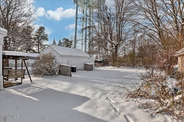 1034 Wallace Avenue, Rotterdam, NY 12306