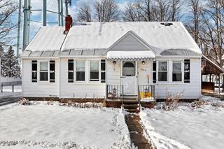 1034 Wallace Avenue, Rotterdam, NY 12306