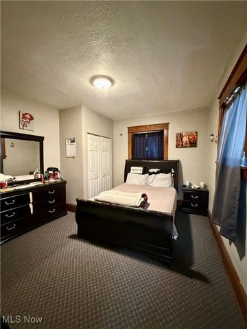 492 N Ellsworth Avenue, Salem, OH 44460