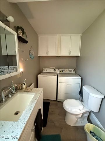 492 N Ellsworth Avenue, Salem, OH 44460