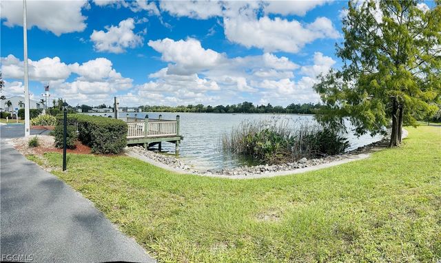 9540 Green Cypress LN 11, Fort Myers, FL 33905