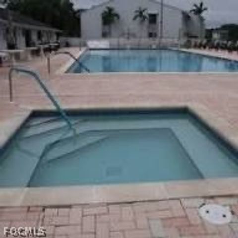 9540 Green Cypress LN 11, Fort Myers, FL 33905