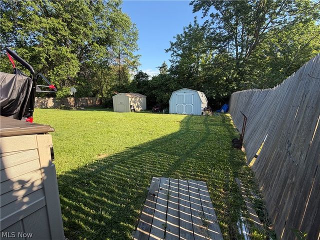 362 Brace Avenue, Elyria, OH 44035