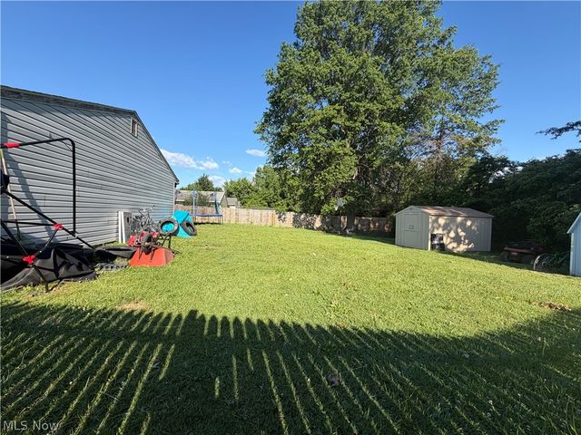 362 Brace Avenue, Elyria, OH 44035