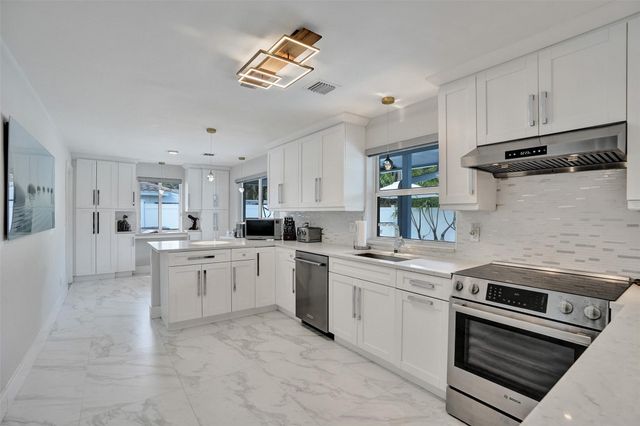 4104 NE 21st Avenue, Fort Lauderdale, FL 33308