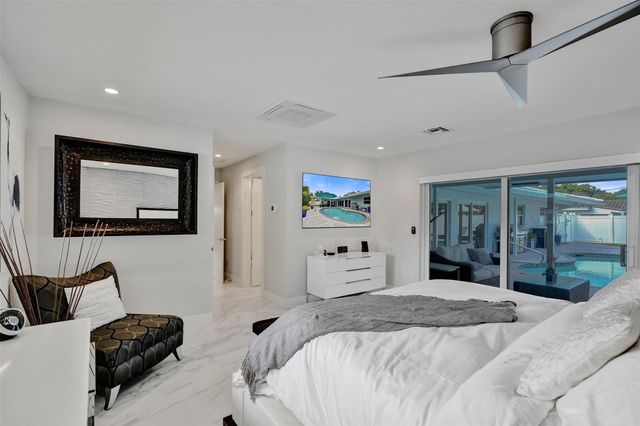 4104 NE 21st Avenue, Fort Lauderdale, FL 33308