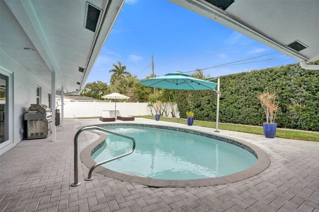 4104 NE 21st Avenue, Fort Lauderdale, FL 33308