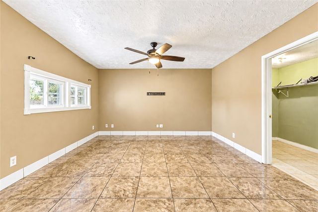 1009 Wisconsin Street, South Houston, TX 77587