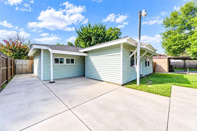 1009 Wisconsin Street, South Houston, TX 77587