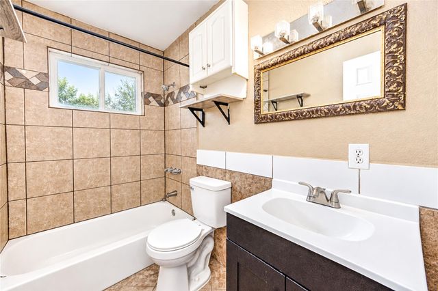 1009 Wisconsin Street, South Houston, TX 77587