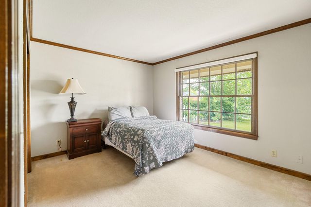 907 N Bollinger Street, Visalia, CA 93291