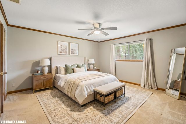 907 N Bollinger Street, Visalia, CA 93291