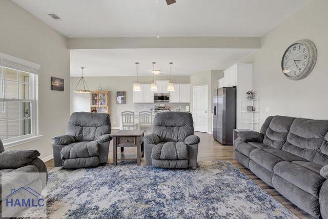1104 Turpentine Trail, Hinesville, GA 31313