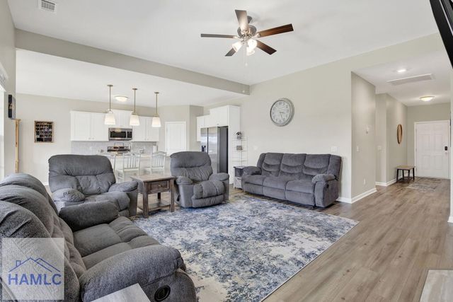 1104 Turpentine Trail, Hinesville, GA 31313