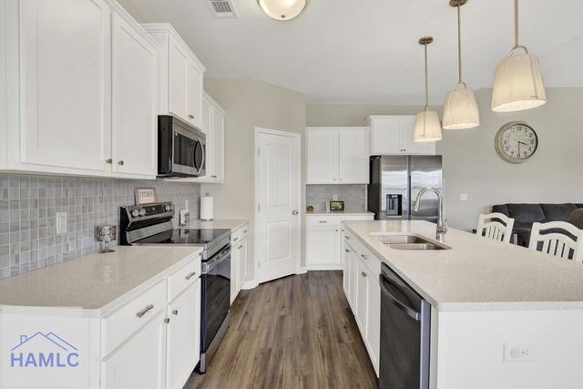 1104 Turpentine Trail, Hinesville, GA 31313