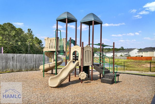 1104 Turpentine Trail, Hinesville, GA 31313