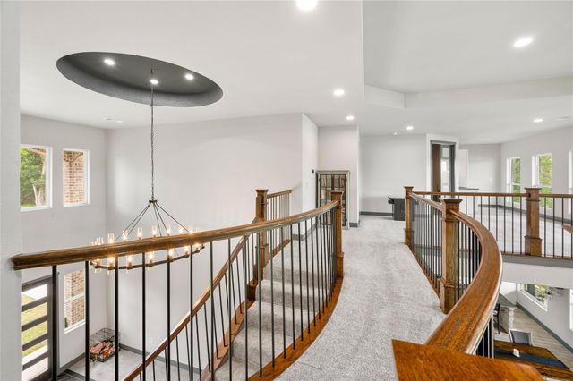 206 Elm Street, Highlands, TX 77562