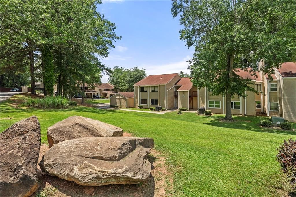 3575 Oakvale Road 105, Decatur, GA 30034