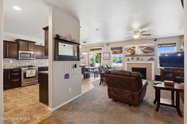 6319 W Harmony ST, Rathdrum, ID 83858