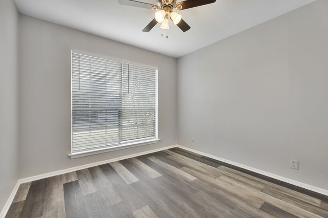 6609 Bernadine Drive, Watauga, TX 76148