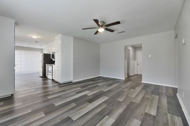 6609 Bernadine Drive, Watauga, TX 76148