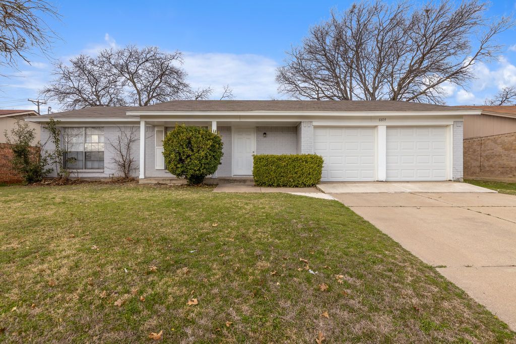 6609 Bernadine Drive, Watauga, TX 76148