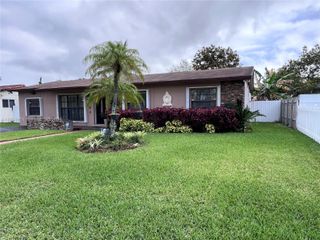 15303 SW 102nd Pl, Miami, FL 33157