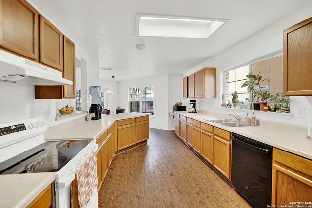 128 Springtree Grove, Cibolo, TX 78108