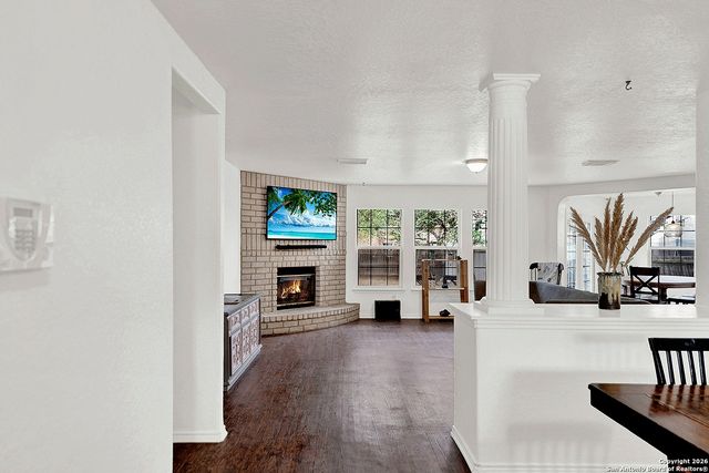 128 Springtree Grove, Cibolo, TX 78108