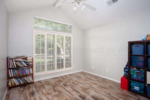 7300 PARK RIDGE Drive, Amarillo, TX 79119