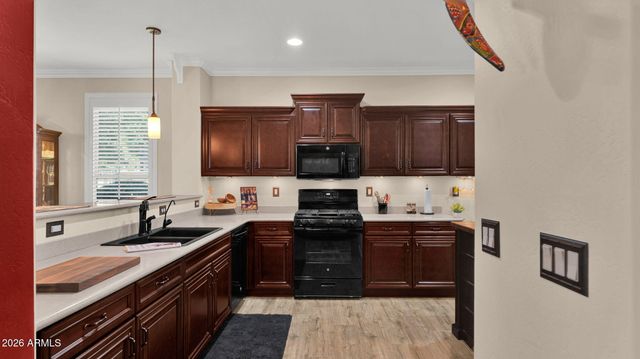 6988 S WILSON Drive, Chandler, AZ 85249