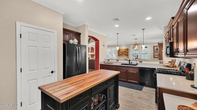 6988 S WILSON Drive, Chandler, AZ 85249