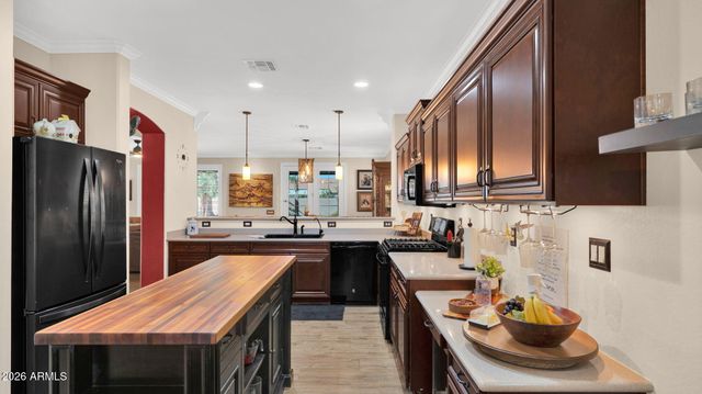 6988 S WILSON Drive, Chandler, AZ 85249