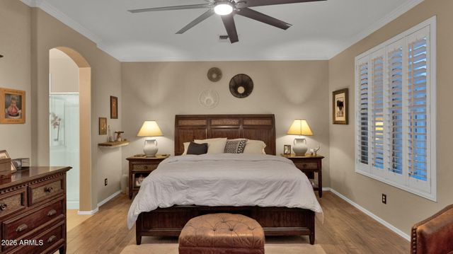 6988 S WILSON Drive, Chandler, AZ 85249