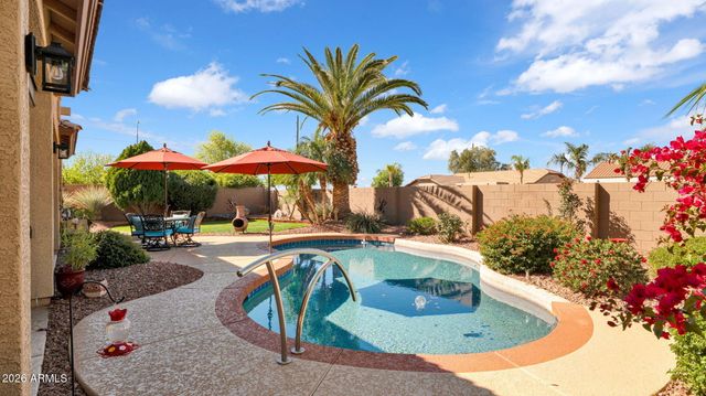 6988 S WILSON Drive, Chandler, AZ 85249