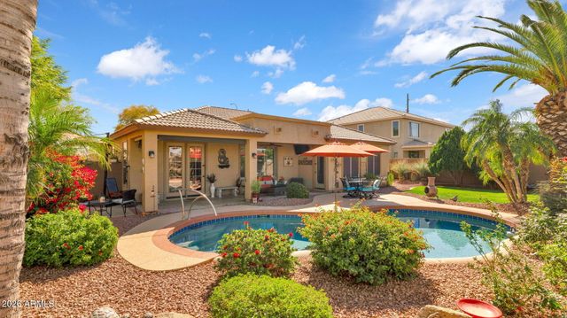 6988 S WILSON Drive, Chandler, AZ 85249