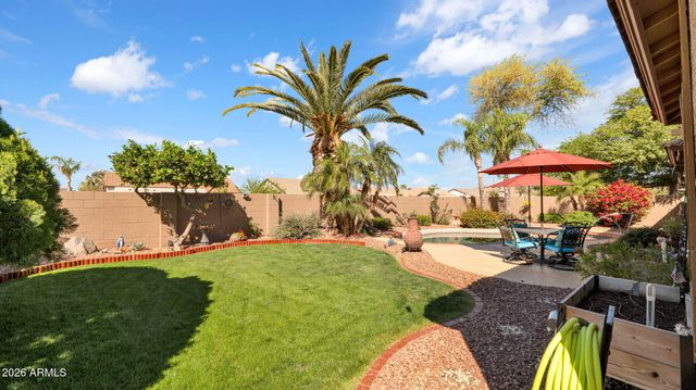 6988 S WILSON Drive, Chandler, AZ 85249