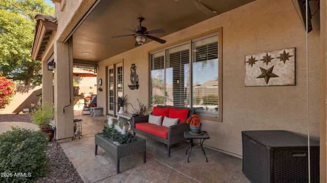 6988 S WILSON Drive, Chandler, AZ 85249