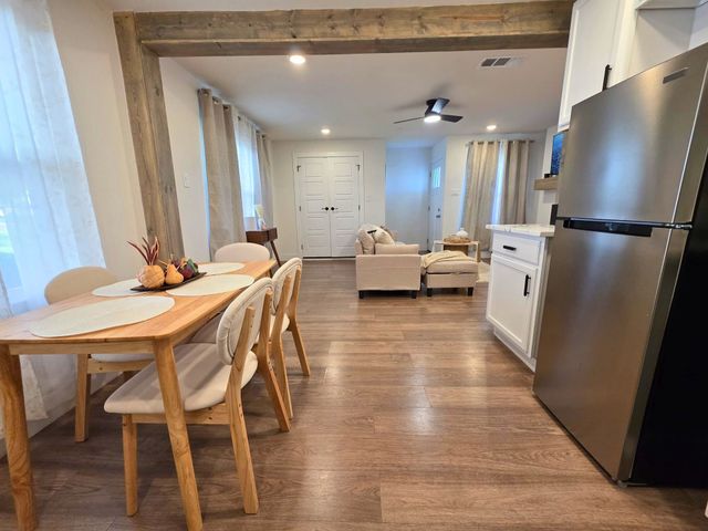 6044 Prothrow Street, Fort Worth, TX 76112