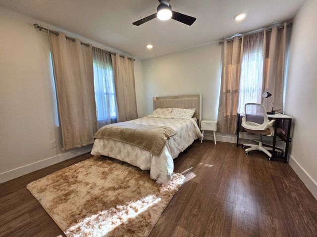 6044 Prothrow Street, Fort Worth, TX 76112